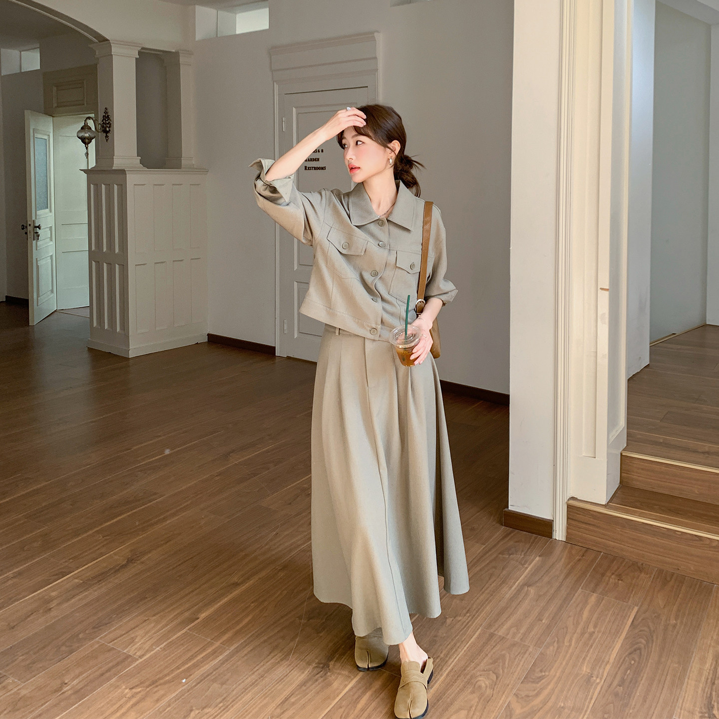 减龄超火卡其绿工装外套半身裙套装女春季2026新款流行爆款两件套