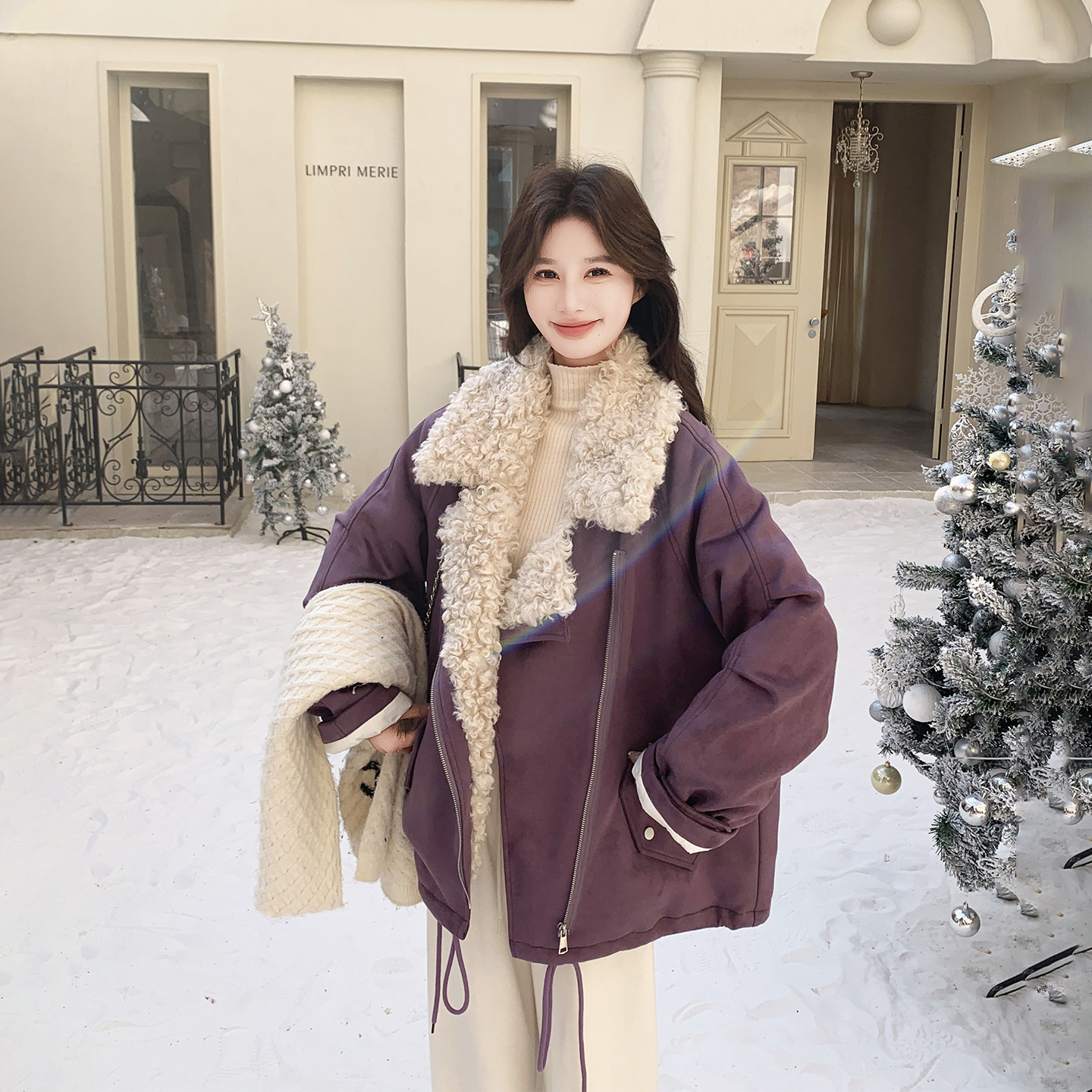 羊羔毛翻领紫色派克服羽绒服女冬季2025新款超火巨好看白鸭绒外套