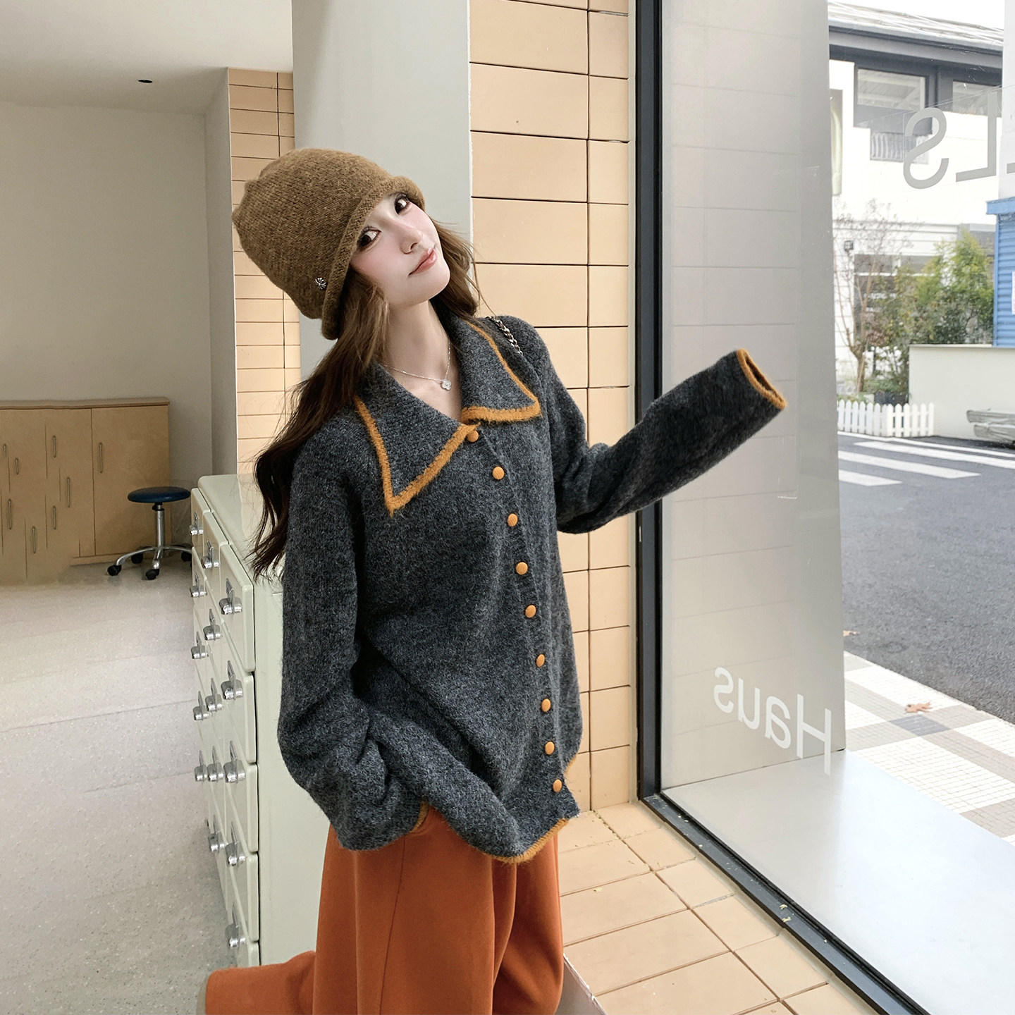 慵懒风灰色针织毛衣套装女春季2026新款休闲运动橘色阔腿裤两件套