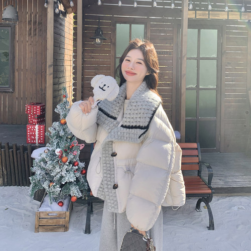 针织大翻领浅灰色羽绒服女冬新款