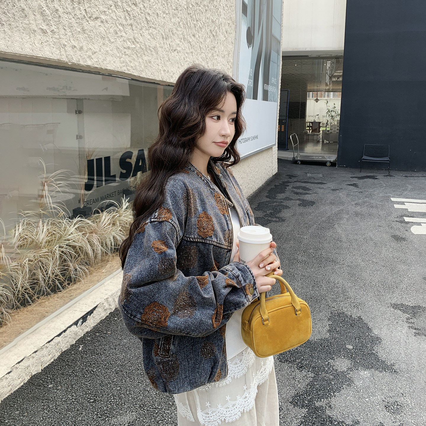 港风复古立领植绒牛仔短款外套女春季2026新款小个子休闲超火夹克,女装/女士精品,短外套,淘宝优惠券,粉丝福利购,淘宝优惠卷