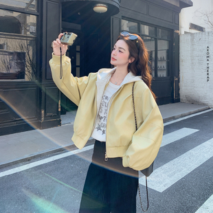 假两件拼接连帽黄色皮衣外套女春季2026新款短款小个子减龄PU夹克