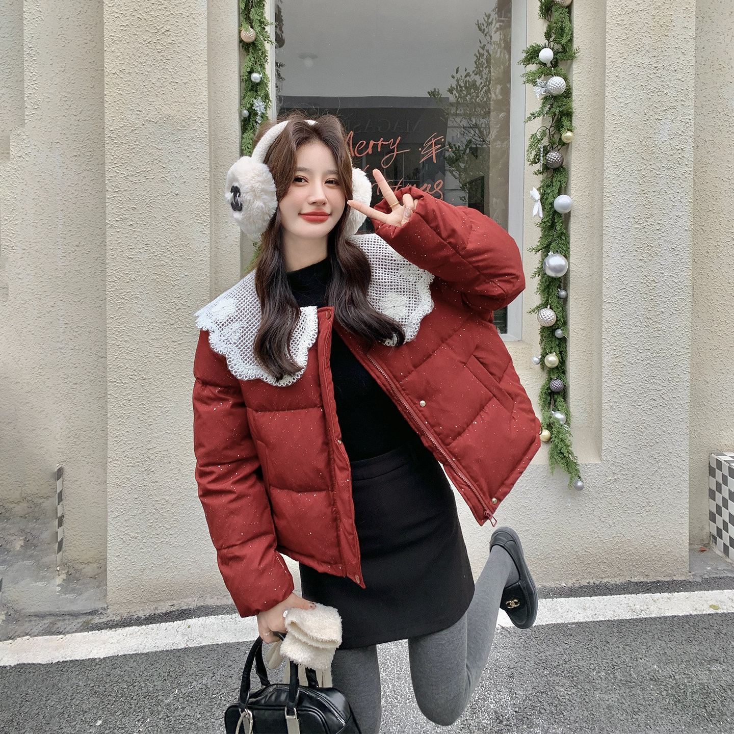 钩花娃娃领闪亮亮红色短款羽绒服女冬季2025新款小个子白鸭绒外套