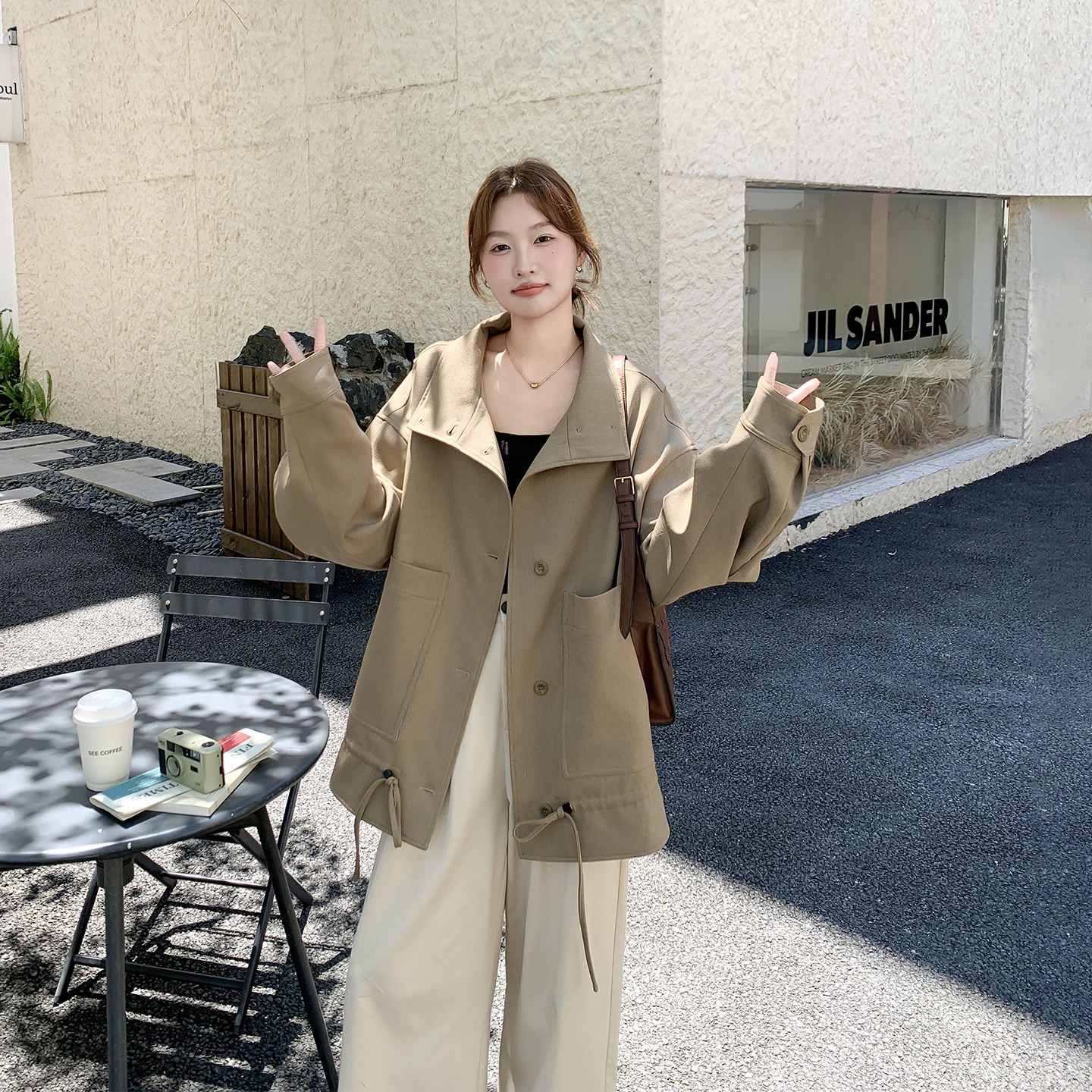 卡其色休闲减龄气质外套女春季2026新款今年流行爆款超火洋气夹克