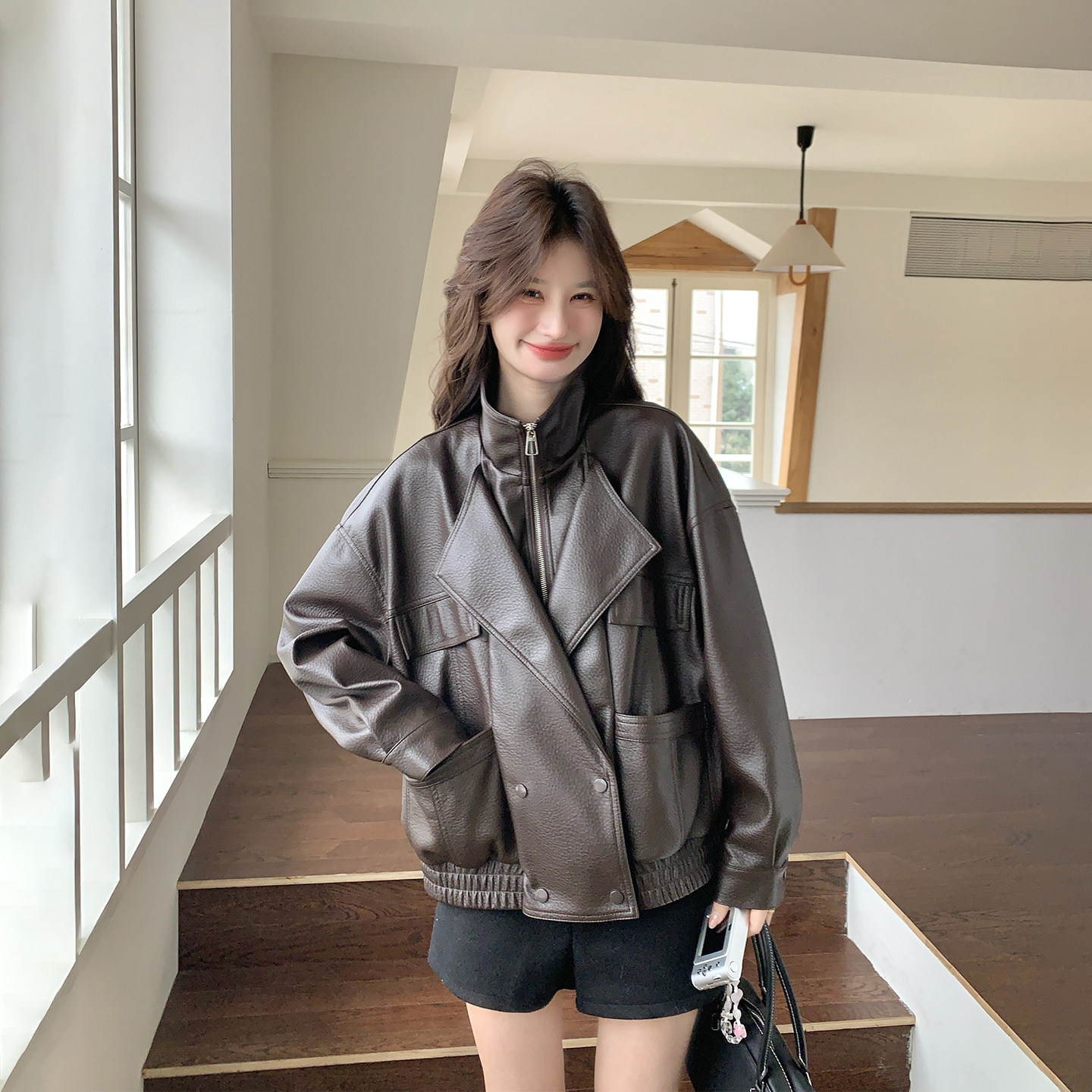 今年流行爆款复古立领咖色皮衣外套女春季2026新款减龄巨好看夹克