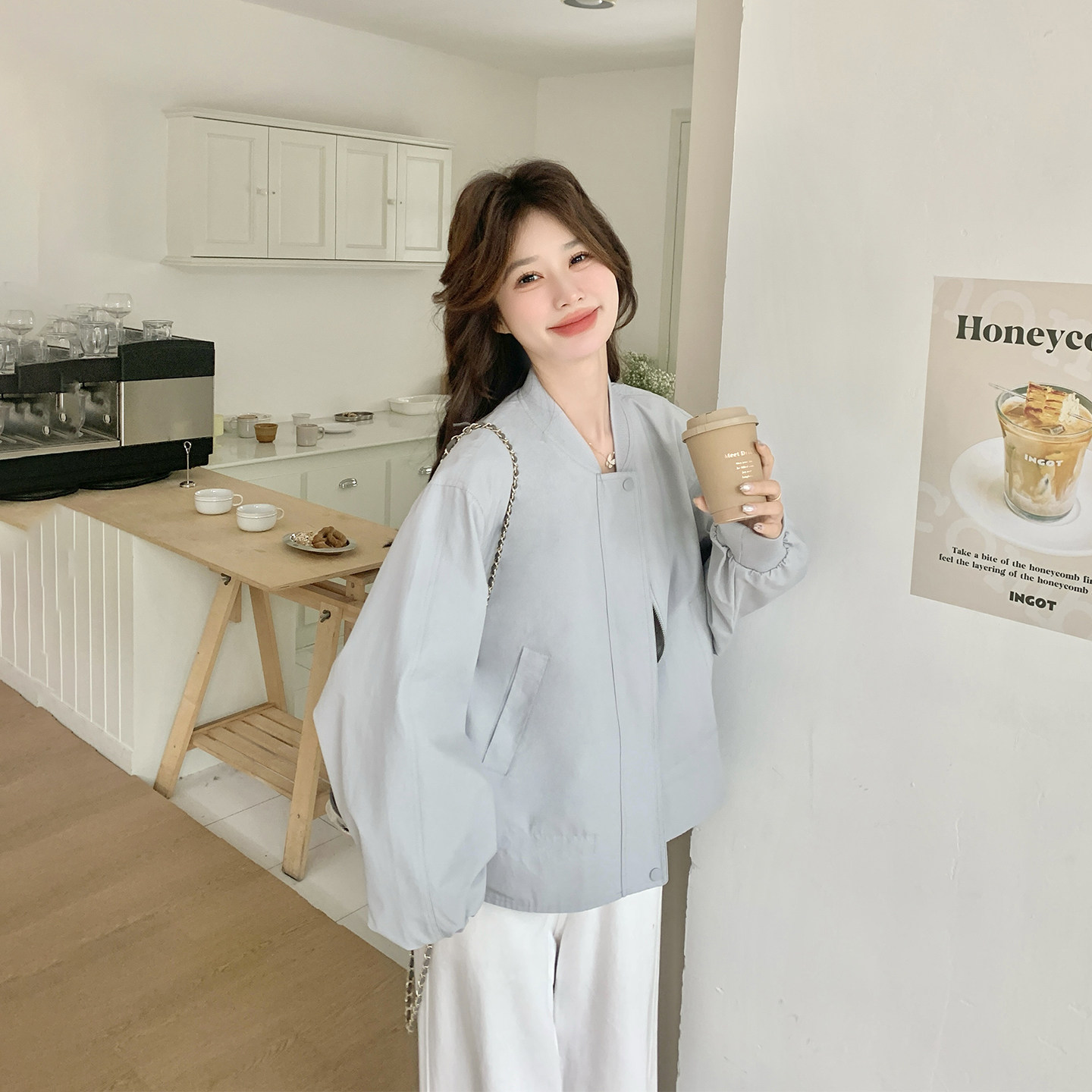 俏皮减龄蓝色棒球服外套女春季2026新款短款超好看甜美小个子夹克