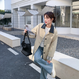 格纹拼接卡其色风衣外套女春季2026新款复古百搭英伦风巨好看大衣