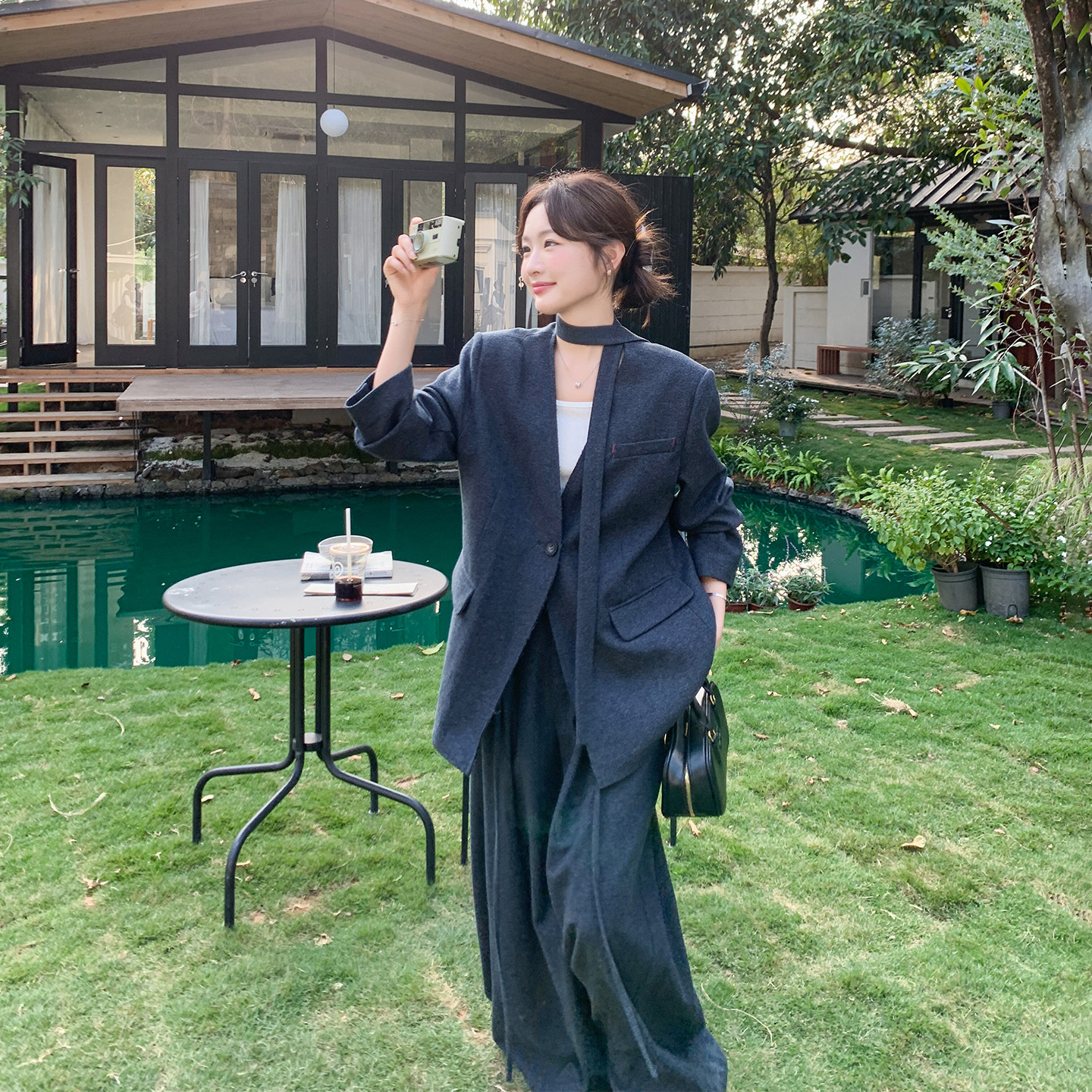 松弛感休闲灰色V领西装套装女春季2026新款ootd穿搭阔腿裤两件套