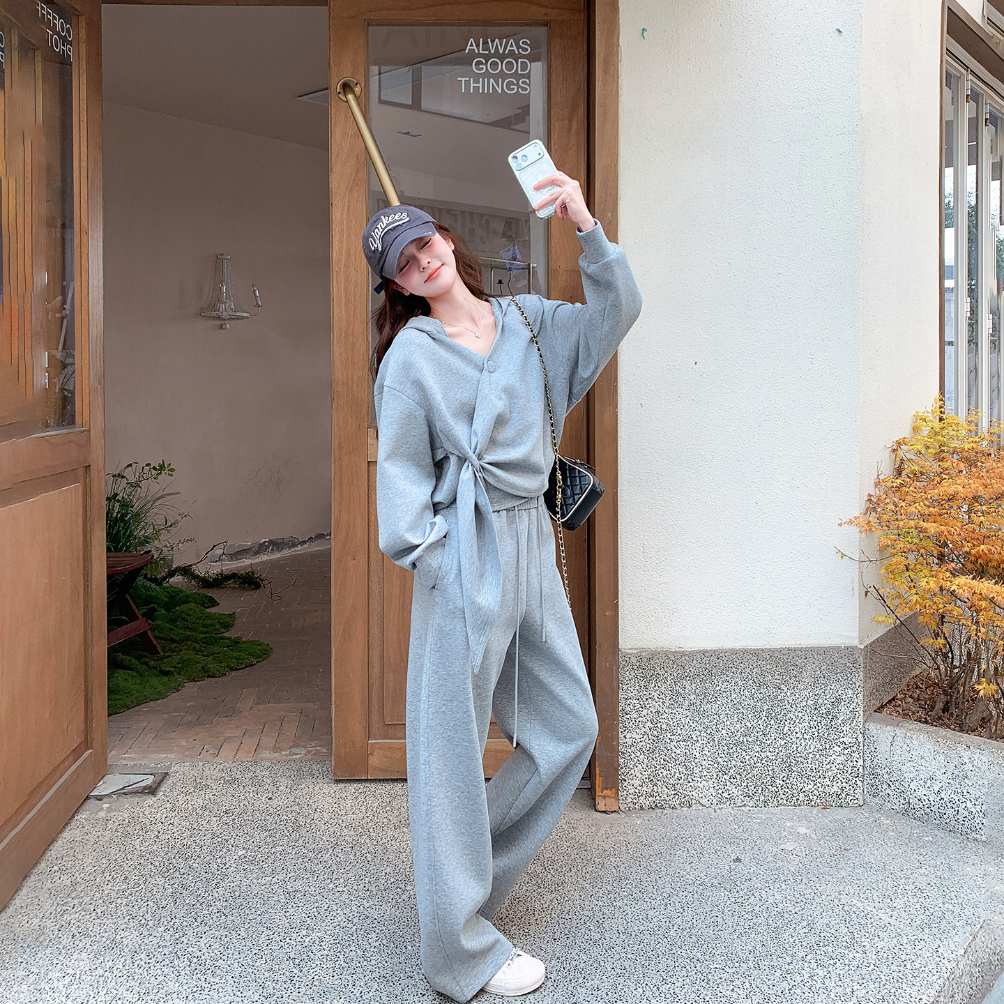 慵懒风休闲运动灰色连帽卫衣套装女春季2026新款减龄阔腿裤两件套