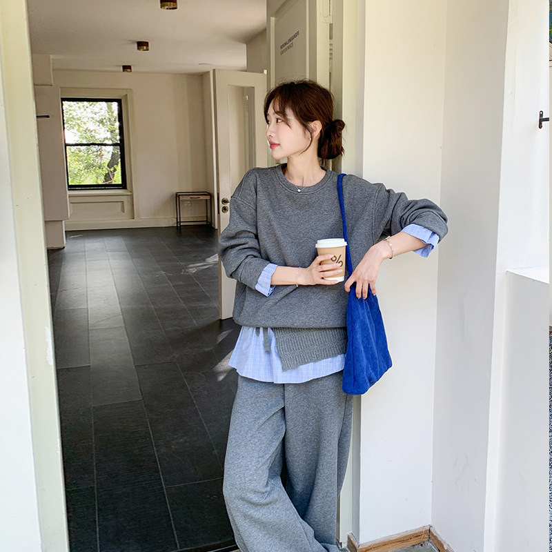 假两件拼接灰色休闲卫衣套装女春季2026新款运动超火阔腿裤两件套