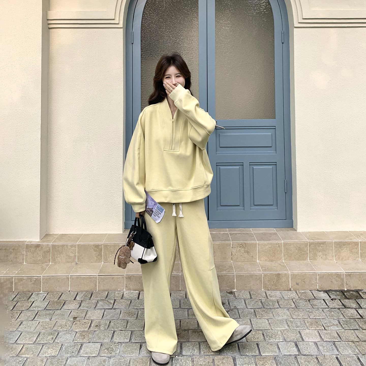 休闲运动黄色卫衣阔腿裤套装女春季2026新款一整套超火穿搭两件套
