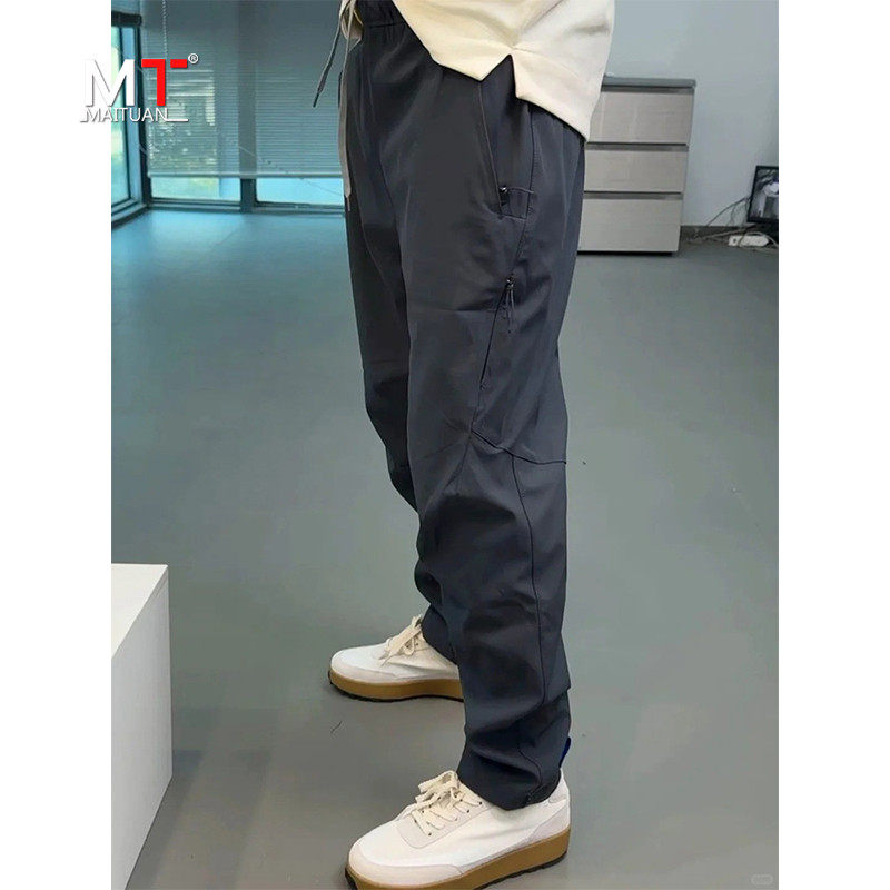 高端软壳冲锋裤子男士2026年新款春秋夏季男裤直筒休闲工装裤男款