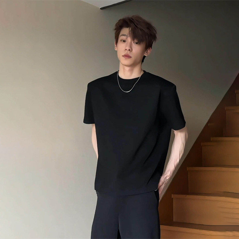 美式复古黑色小领口短袖T恤男夏季高街痞帅修身大码正肩半袖上衣