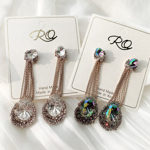 水晶奢华耳钉价格 水晶奢华耳钉图片 星期三