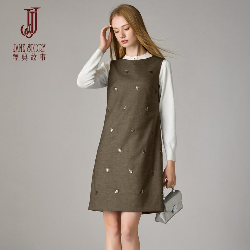 经典故事高端精致无袖连衣裙女春秋2026新款重工叠穿含羊毛背心裙