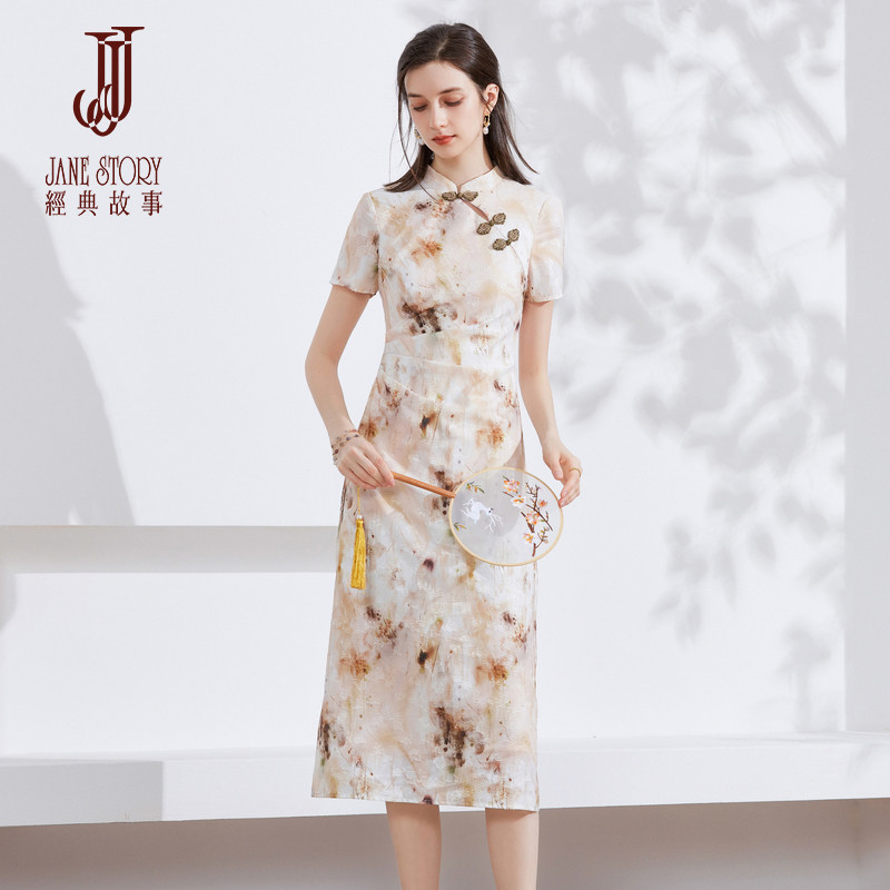 2026新款高端改良旗袍连衣裙女夏天复古小众新中式碎花裙小个子
