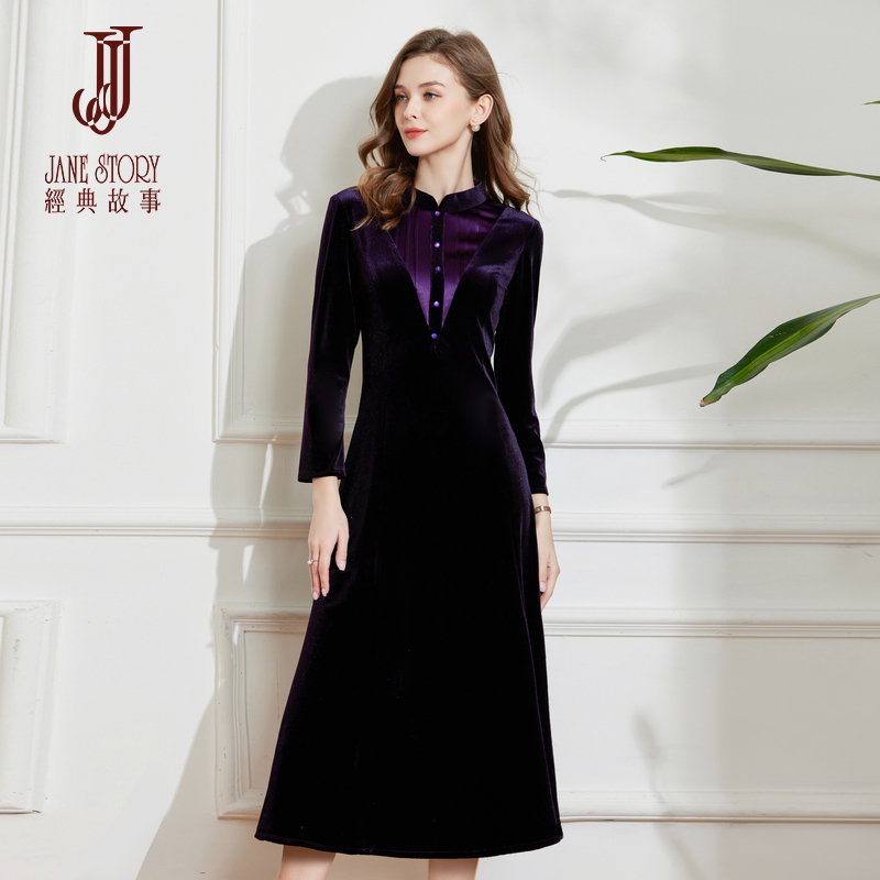 复古大摆高端金丝绒连衣裙女秋冬2025新款中式立领洋气修身裙子
