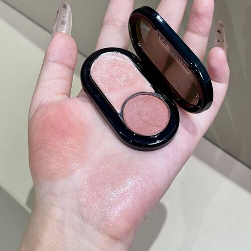 气血水光感！新款双色多用膏唇颊两用膏高光腮红一体易上色膨胀色