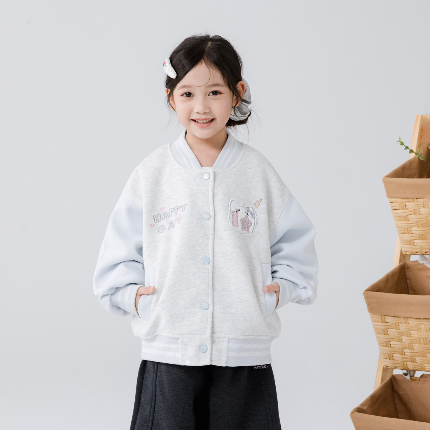 哈依鲁2026春秋季新款女童休闲外套儿童中大童时尚宽松棒球服