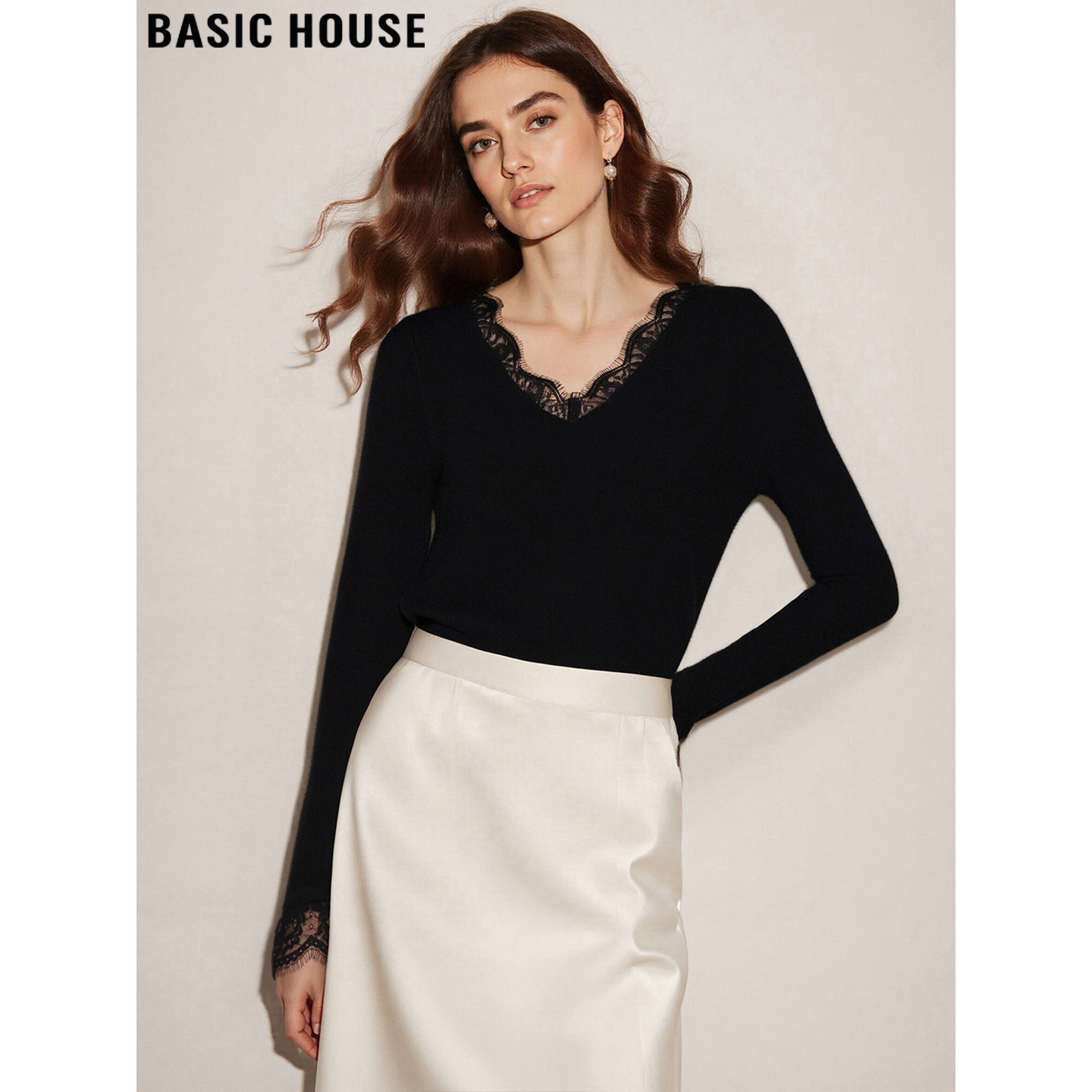 百家好法式蕾丝拼接V领针织衫女