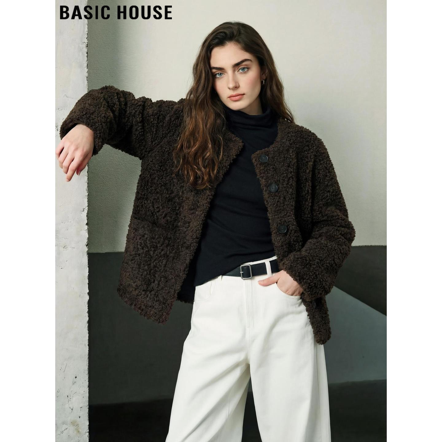 Basic House/百家好高级感圆领环保皮草女士冬季加厚保暖短款外套,女装/女士精品,短外套,淘宝优惠券,粉丝福利购,淘宝优惠卷