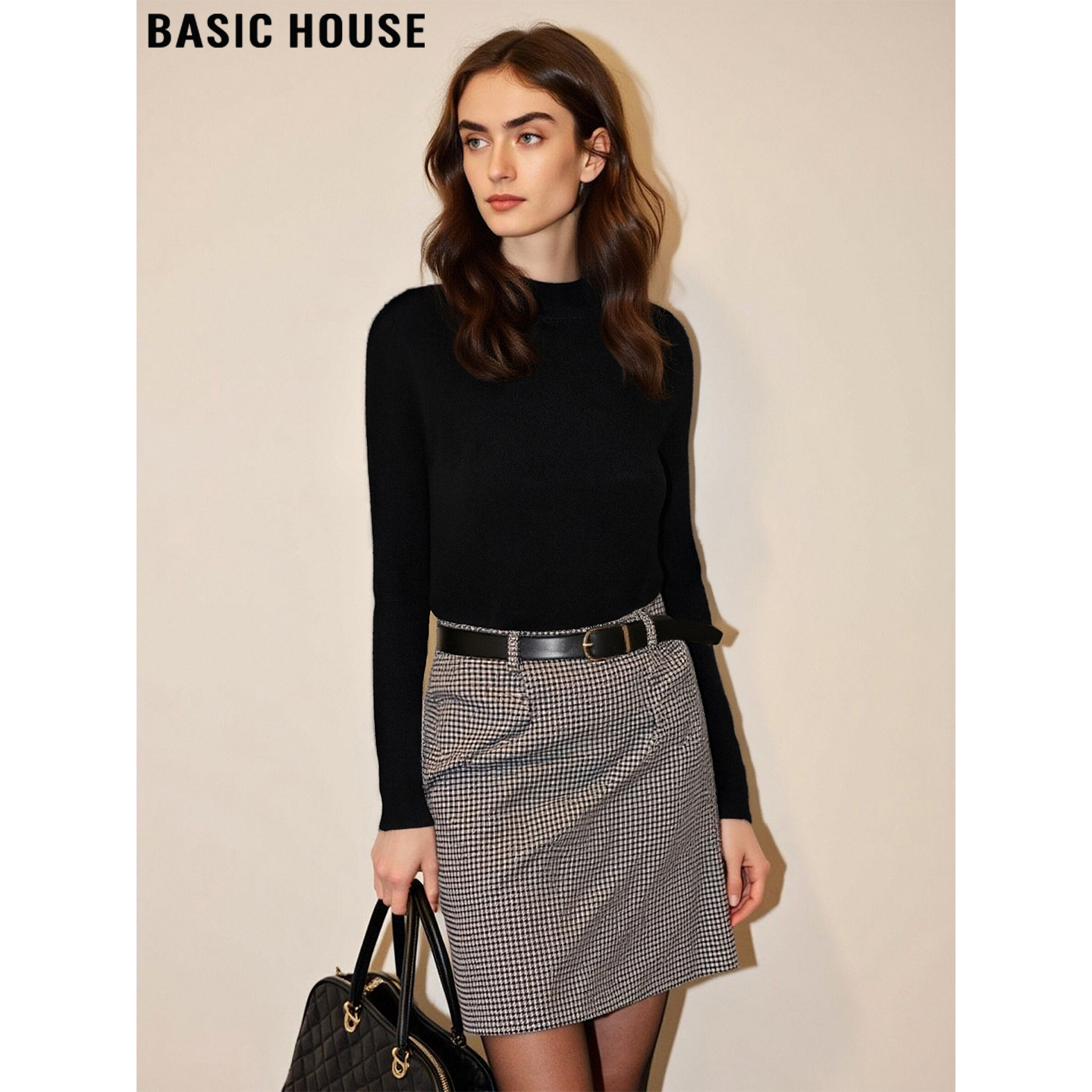 百家好黑色半高领针织打底衫保暖