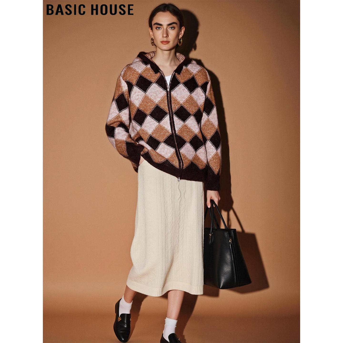 百家好复古菱格撞色连帽毛衣外套