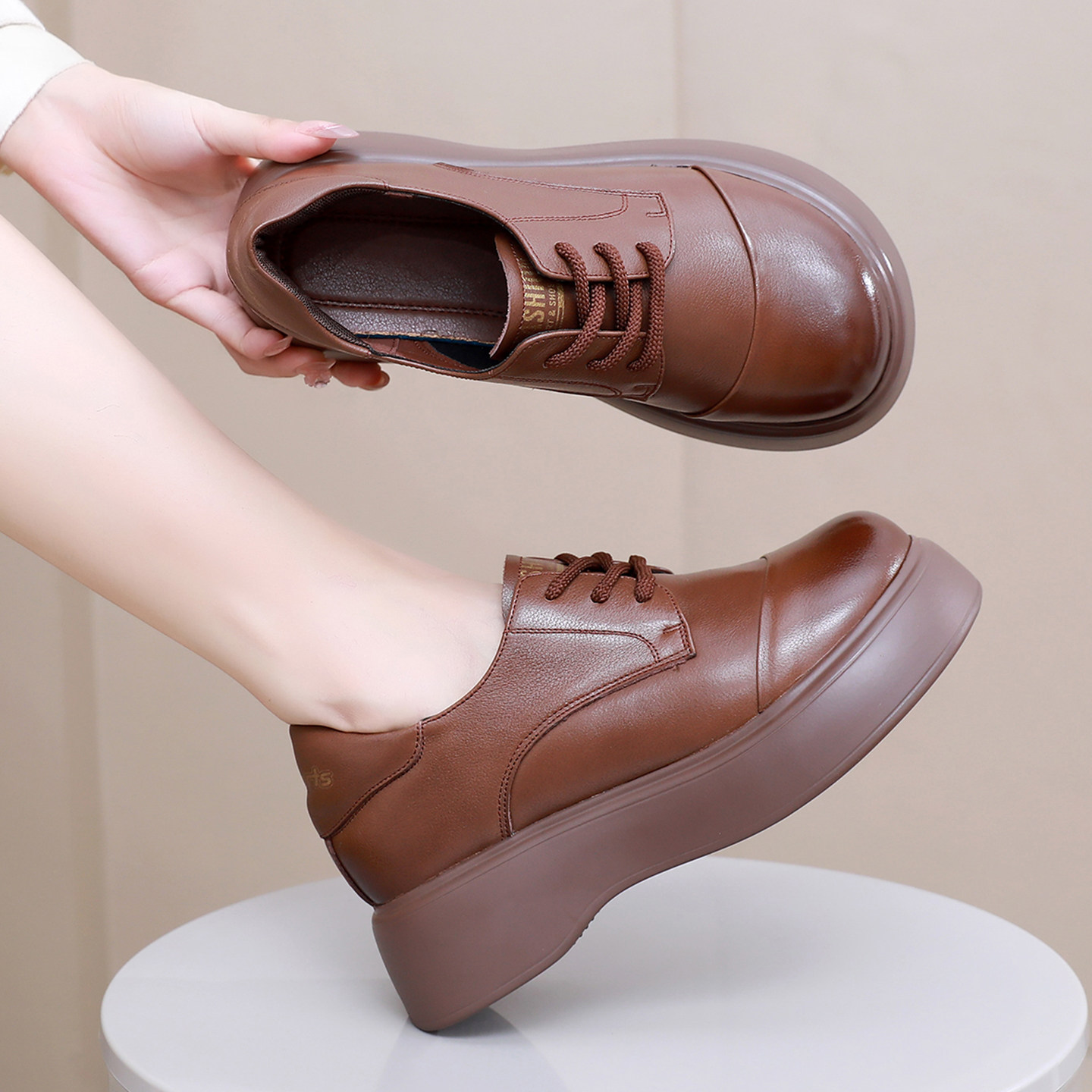 真皮厚底单鞋女2025秋冬新款舒适圆头松糕鞋系带乐福鞋休闲小皮鞋,女鞋,深口单鞋,淘宝优惠券,粉丝福利购,淘宝优惠卷