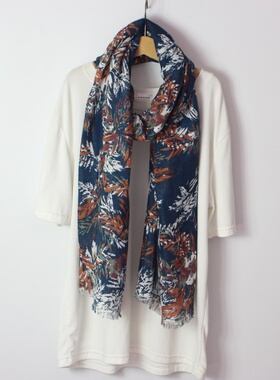 棉麻围巾，春秋新品亚麻小纱巾百搭显白女士印花细窄长款围巾