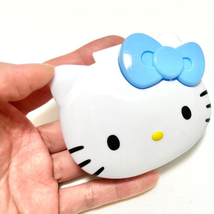 日本三丽鸥可爱凯蒂猫随身药盒便携式卡通美乐蒂药品分装收纳盒子