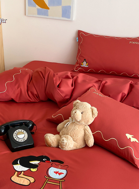 富山商店 x Pingu企鹅家族鸿运当头年年有余红色新年婚庆款四件套