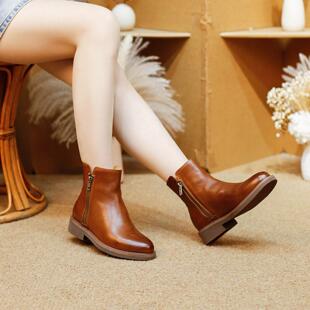 普洛克正品 头层牛皮秋冬真皮短筒靴保暖低跟方跟尖头棕色女靴子