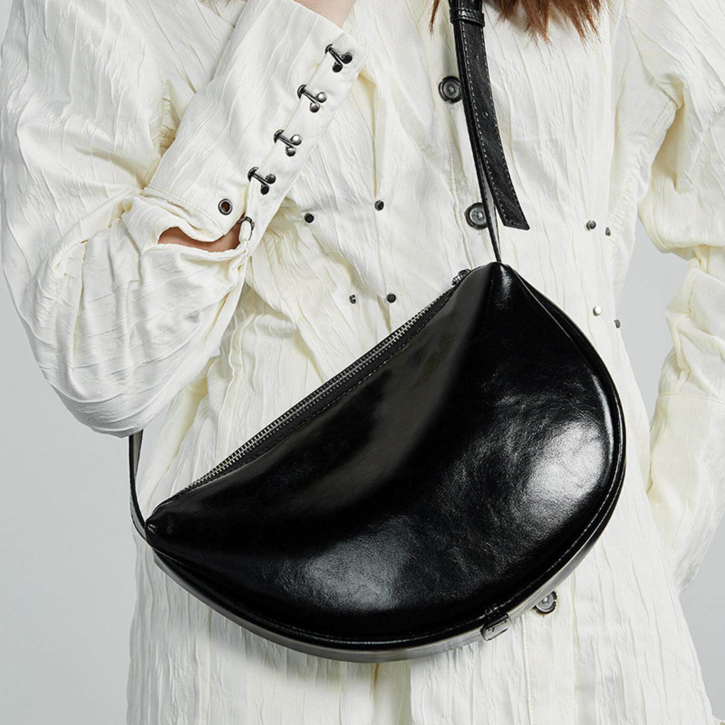 普洛克正品 头层牛皮真皮女包饺子包慵懒月牙包大容量单肩斜挎包