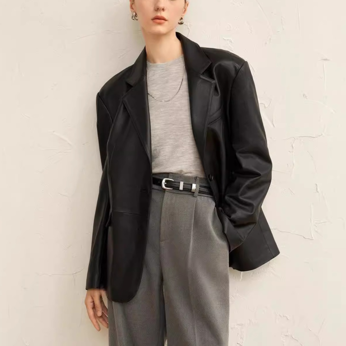 普洛克正品 驳领显瘦H型真皮皮衣西装外套女秋新款绵羊皮外套