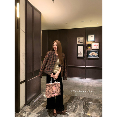 （吴大笑）赫本晚宴～气质复古洋气精致编织显瘦小香风羽绒外套女