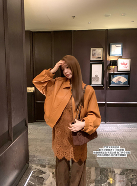 （吴大笑）塞纳漫歌～甜酷帅气显白好质感翻领好搭配美飒皮衣外套