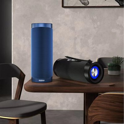 RGB灯效双低音振膜蓝牙5.0