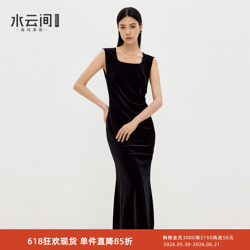 水云间黑色方领丝绒连衣裙女小鱼尾中长款宴会礼裙子设计感2026秋