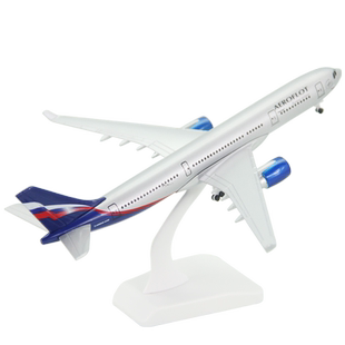 飞机模型空客A330俄罗斯航空带轮客机礼品摆件合金材质20厘米航模