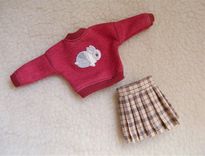 blythe小布licca红色卫衣