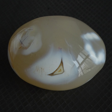水玉冰魄天然海洋玉髓把玩 象形奇石海洋玛瑙摆件手把件马岛原石