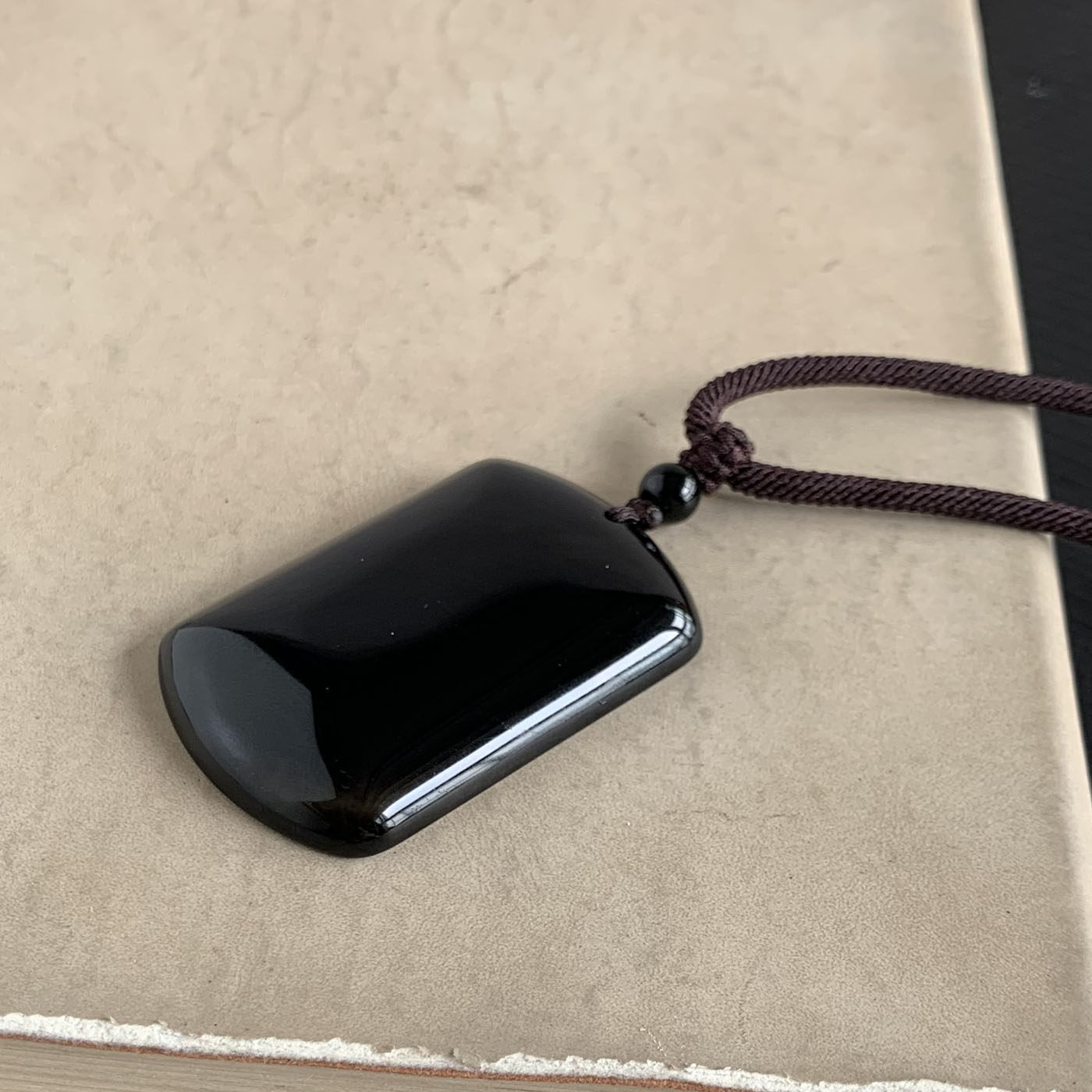 天然黑玛瑙方牌吊坠项坠