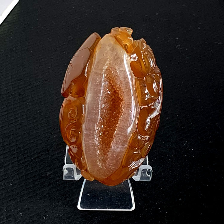 天然玛瑙雕刻小摆件水晶洞把玩