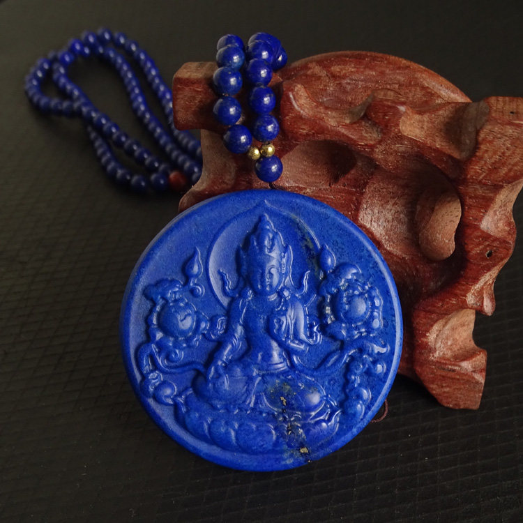 水玉冰魄天然青金石观音圆牌雕刻佛像吊坠 阿富汗产地项链实物