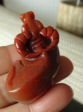 水玉冰魄红色原石雕刻实物项链