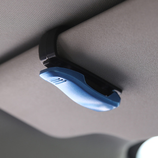 车载眼镜夹汽车用墨镜支架遮阳板名片卡片夹子收纳夹创意车内用品