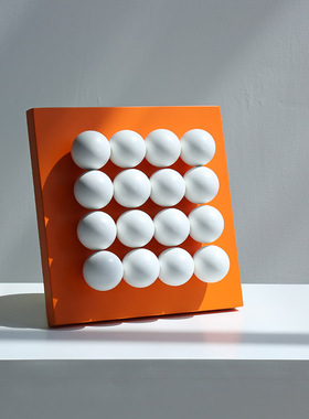 克莱因蓝艺术风精灵球桌面装饰