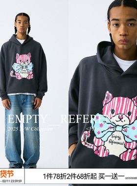 EMPTY REFERENCE 碳灰手绘蝴蝶结猫咪印花宽松重磅长袖连帽卫衣