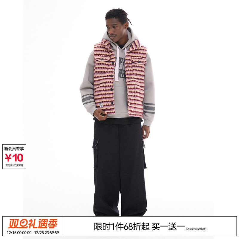 十个勤天王一珩 EMPTY REFERENCE毛呢条纹翻领保暖羽绒棉马甲背心