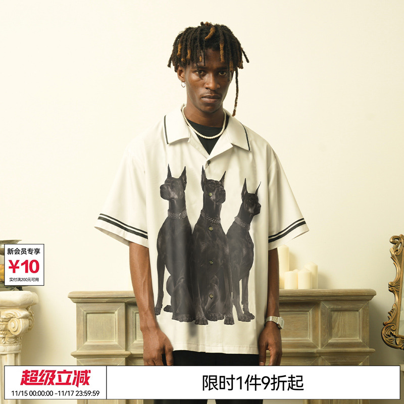 灰白色杜宾犬印花古巴领短袖衬衫